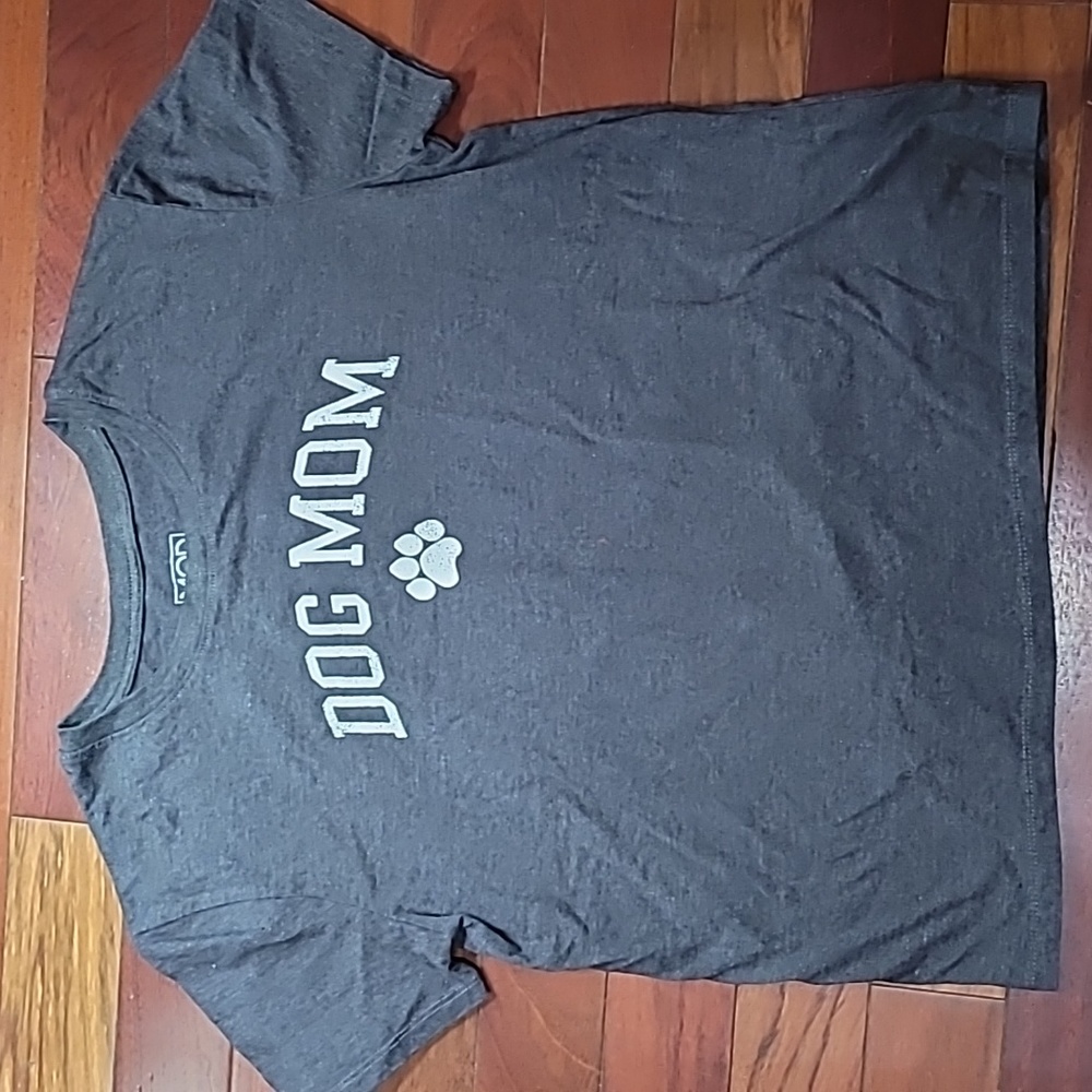 Womens T Shirt. Dog Mom. Faded black size large